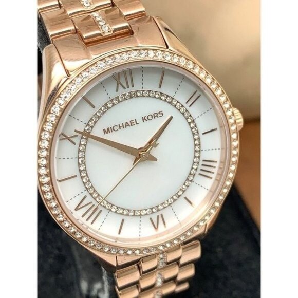 Michael Kors Women\'s Watch MK3716 Quartz Mother of Pearl Dial 33mm Rose Gold